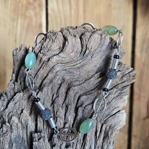 Men's Aromatherapy Bracelet | Lava Stone & Green Aventurine | Silver Tone